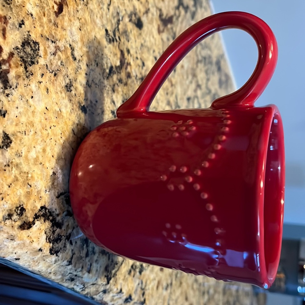 Set of everyday dishes by food network